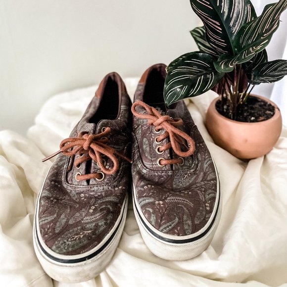 vans paisley shoes